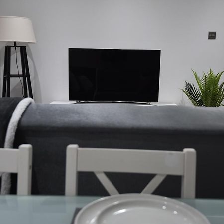 Cozy! 2-Bedroom Exclusive Apartment Near Bristol City Centre Easton Speedwell Sleeps Upto 6 Luaran gambar
