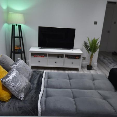 Cozy! 2-Bedroom Exclusive Apartment Near Bristol City Centre Easton Speedwell Sleeps Upto 6 Luaran gambar